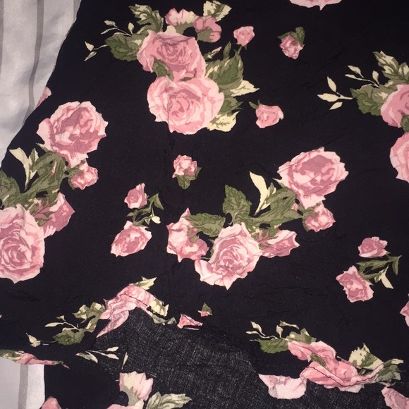 Adorable 2 piece outfit :) !!! - Picture 5 of 8